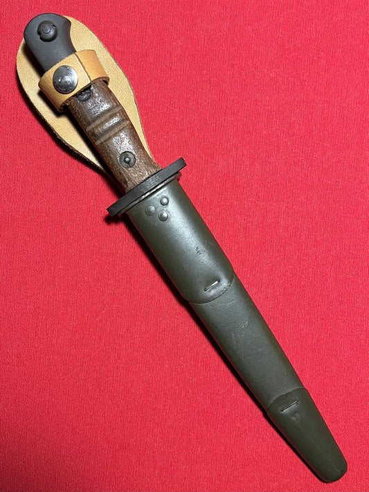 Original British WWI P1913 Enfield Bayonet by Remington with Scabbard / Cutdown for French-Indochina War (French Army Use)