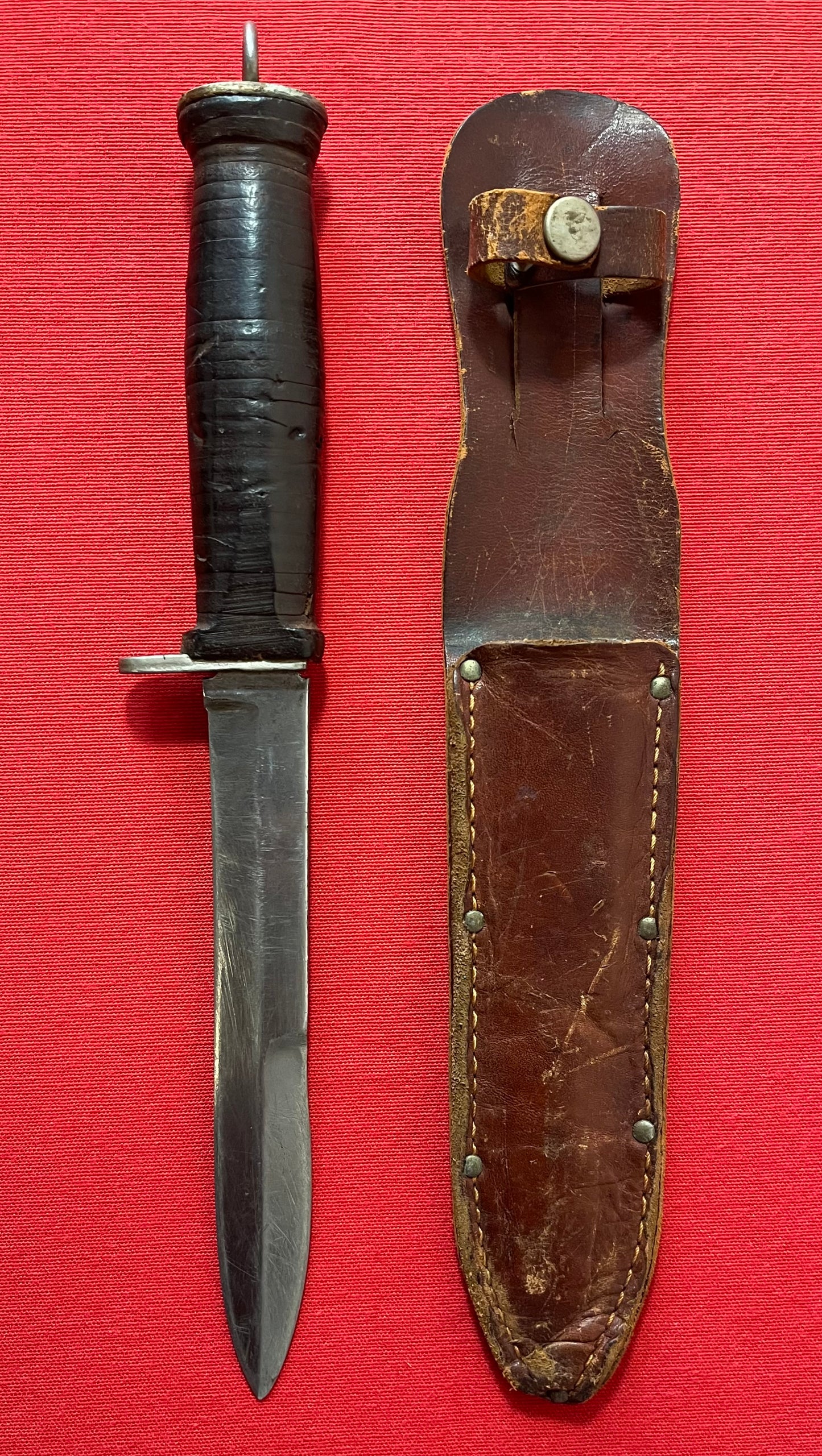 WW2 U.S. M3 Commercial Fighting Knife & Scabbard