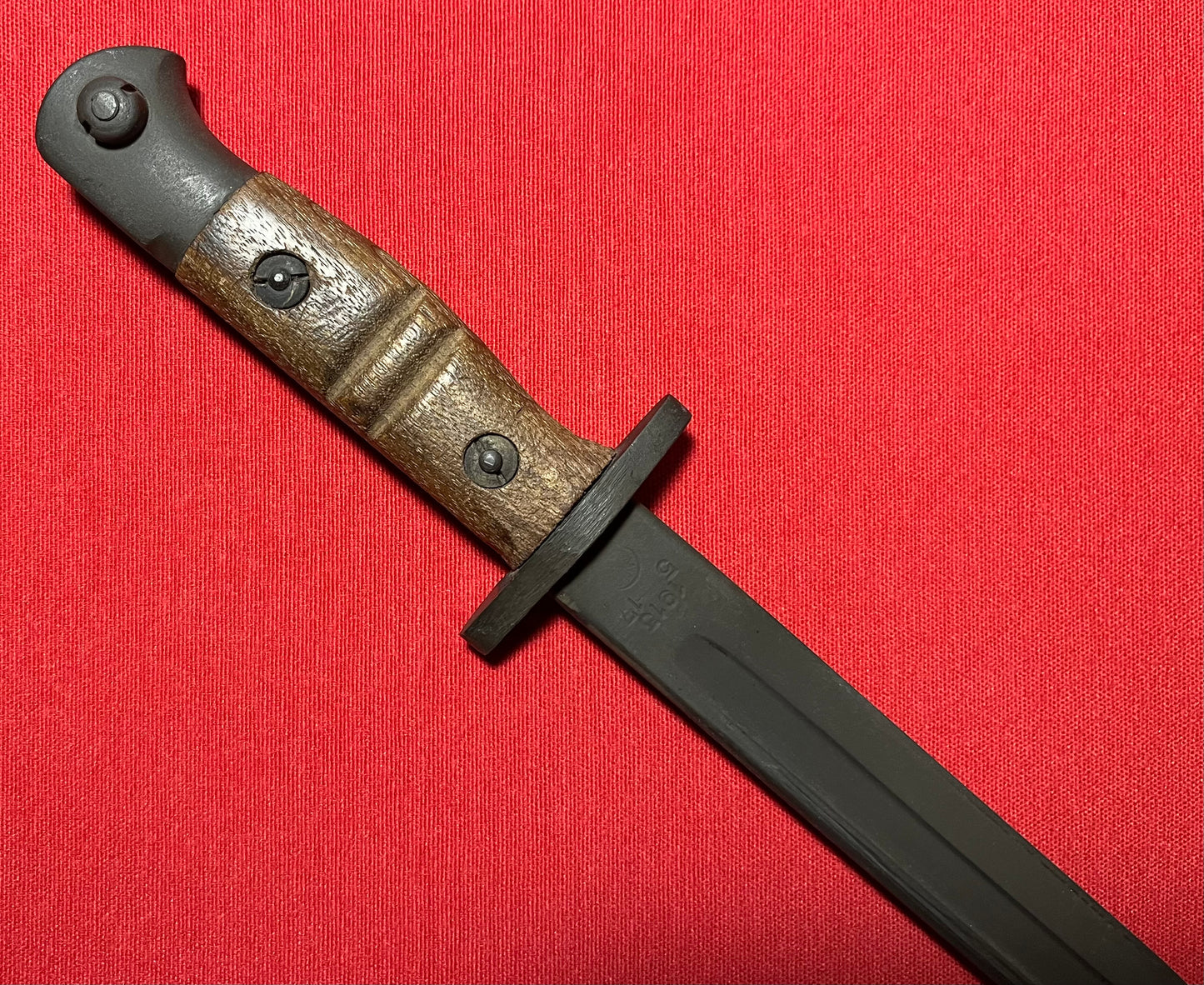 Original British WWI P1913 Enfield Bayonet by Remington with Scabbard / Cutdown for French-Indochina War (French Army Use)