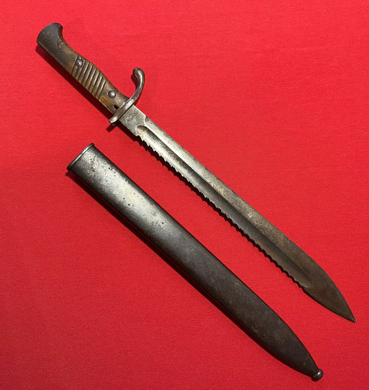 WW1 GERMAN M1898 98/05 "High Ear" Sawback Butcher Bayonet & Scabbard by V.C Shilling