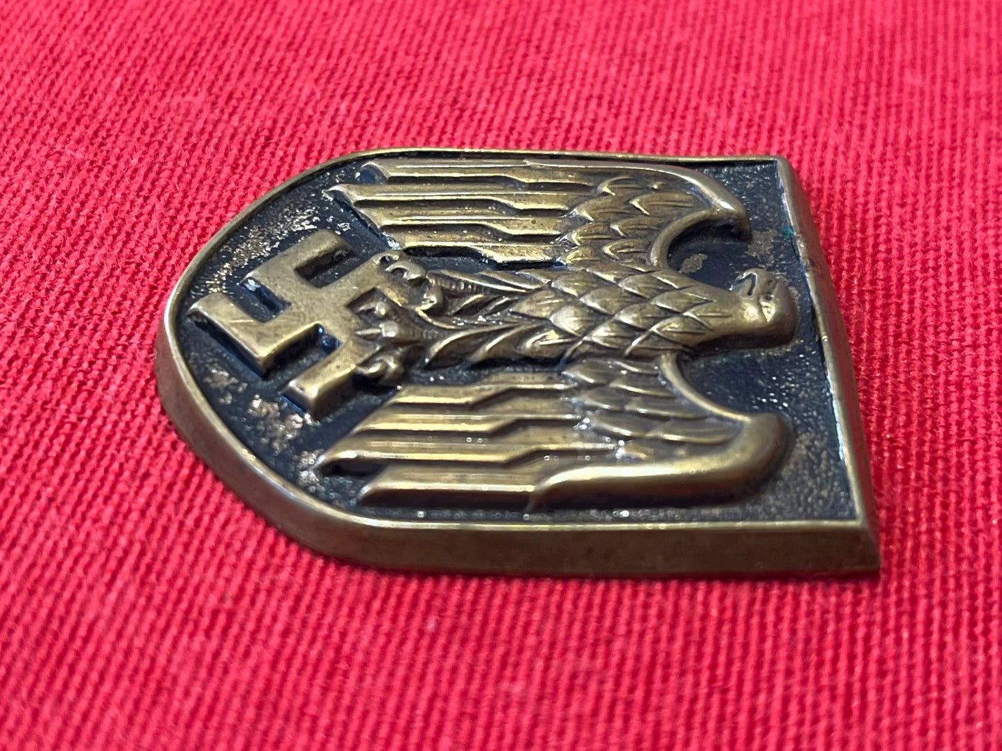 WW2 German Tropical Pith Helmet Insignia