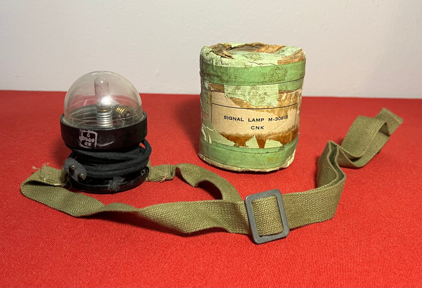 WW2 U.S Army Air Force USAAF “Gibson Girl” SCR-578 Survival Radio Transmitter Set