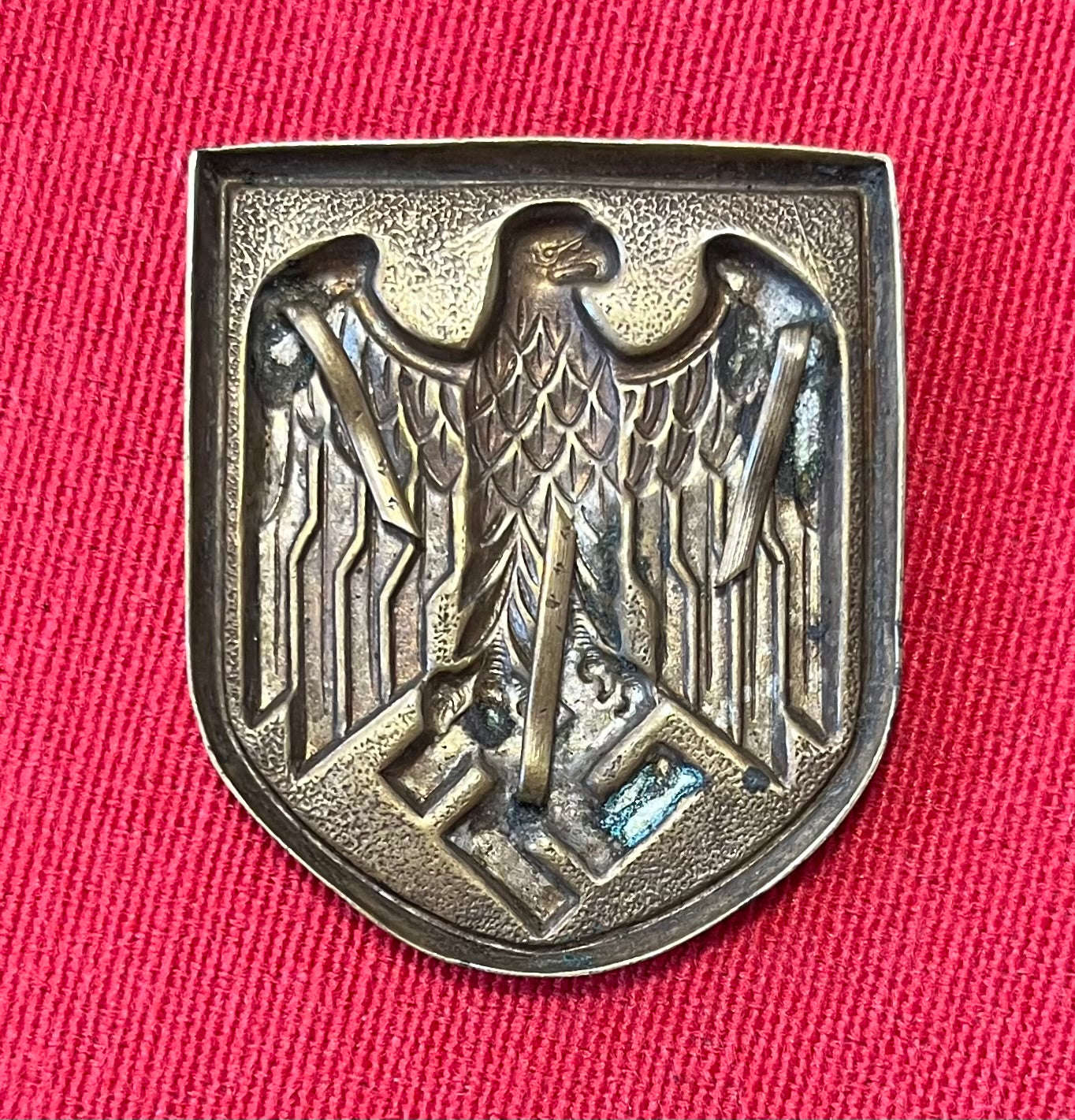 WW2 German Tropical Pith Helmet Insignia