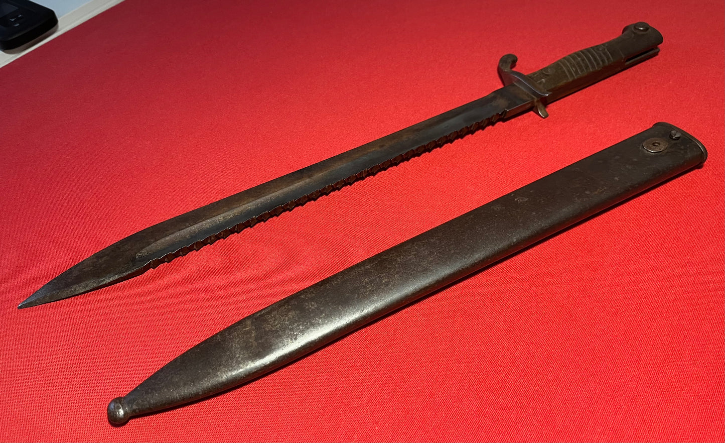 WW1 GERMAN M1898 98/05 "High Ear" Sawback Butcher Bayonet & Scabbard by V.C Shilling