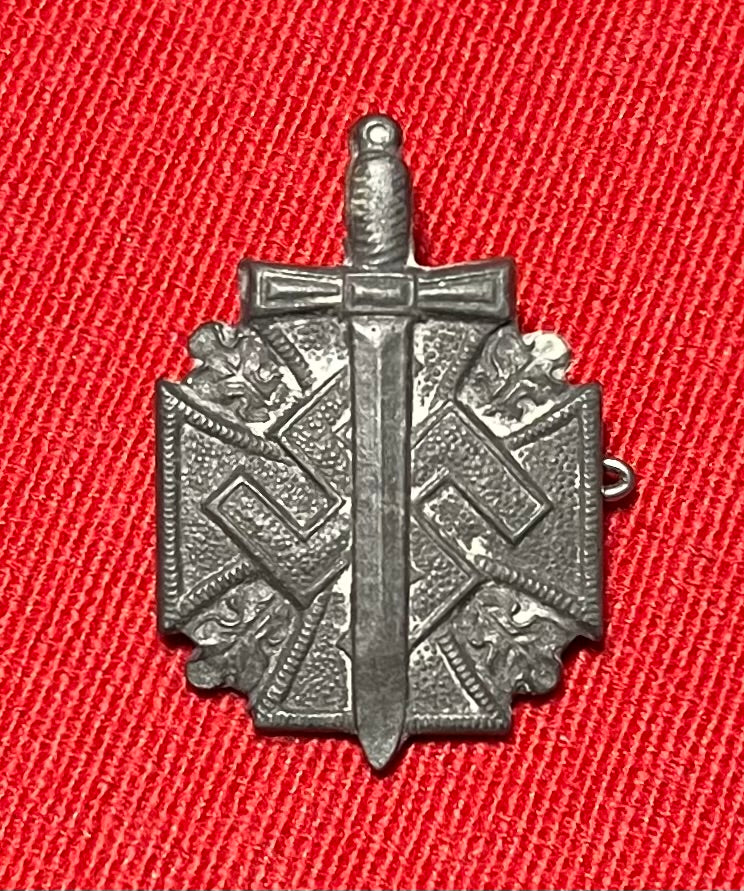 WW2 German WHW Winterhilfswerk Veteran’s Fund Raising Day Badge