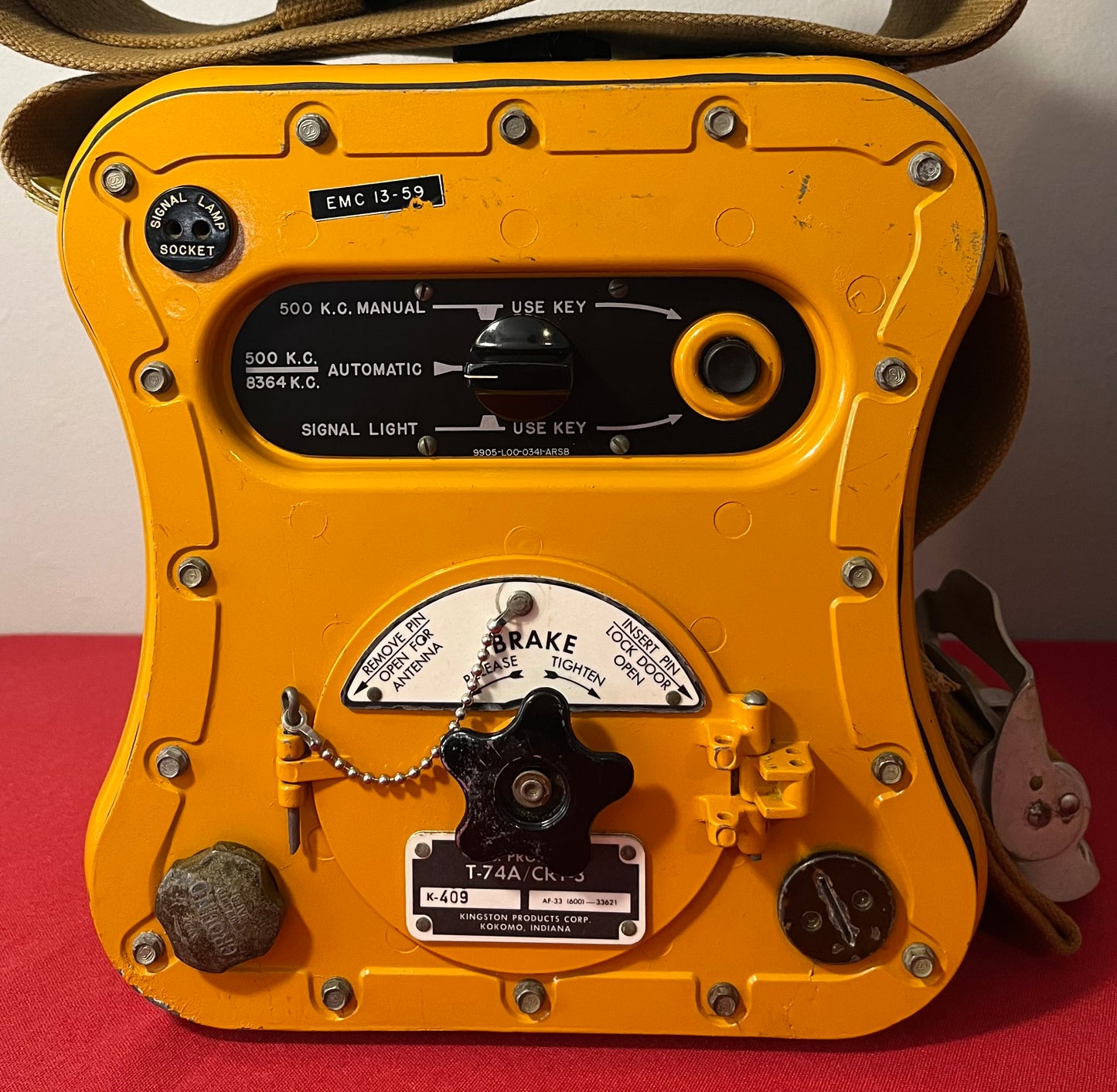 WW2 U.S Army Air Force USAAF “Gibson Girl” SCR-578 Survival Radio Transmitter Set