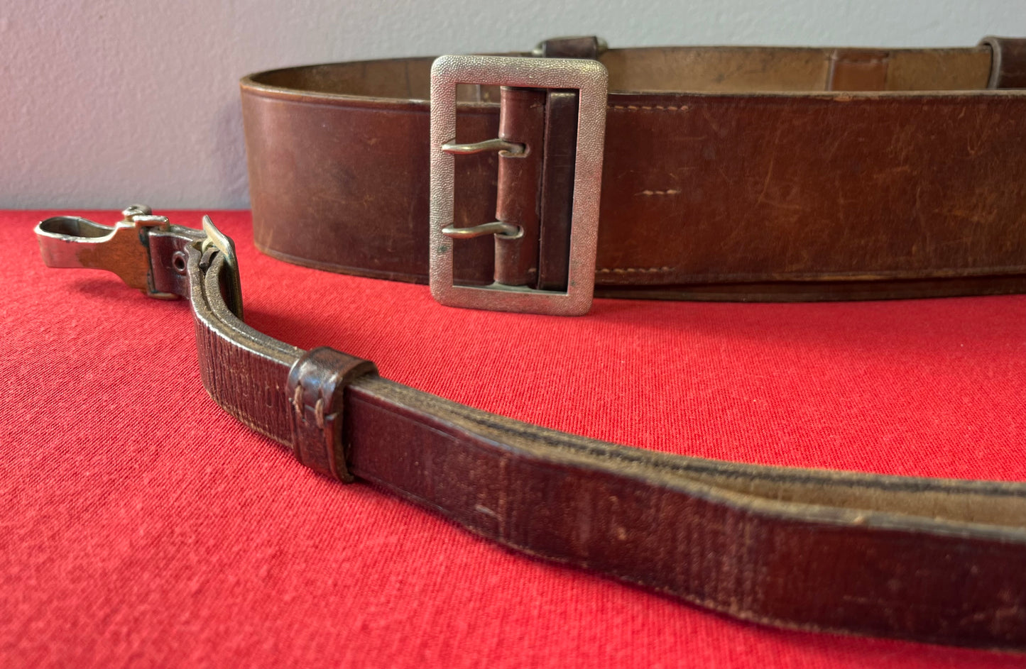 Authentic / WW2 German Political Leaders Belt & Cross Strap with Sword Hanger