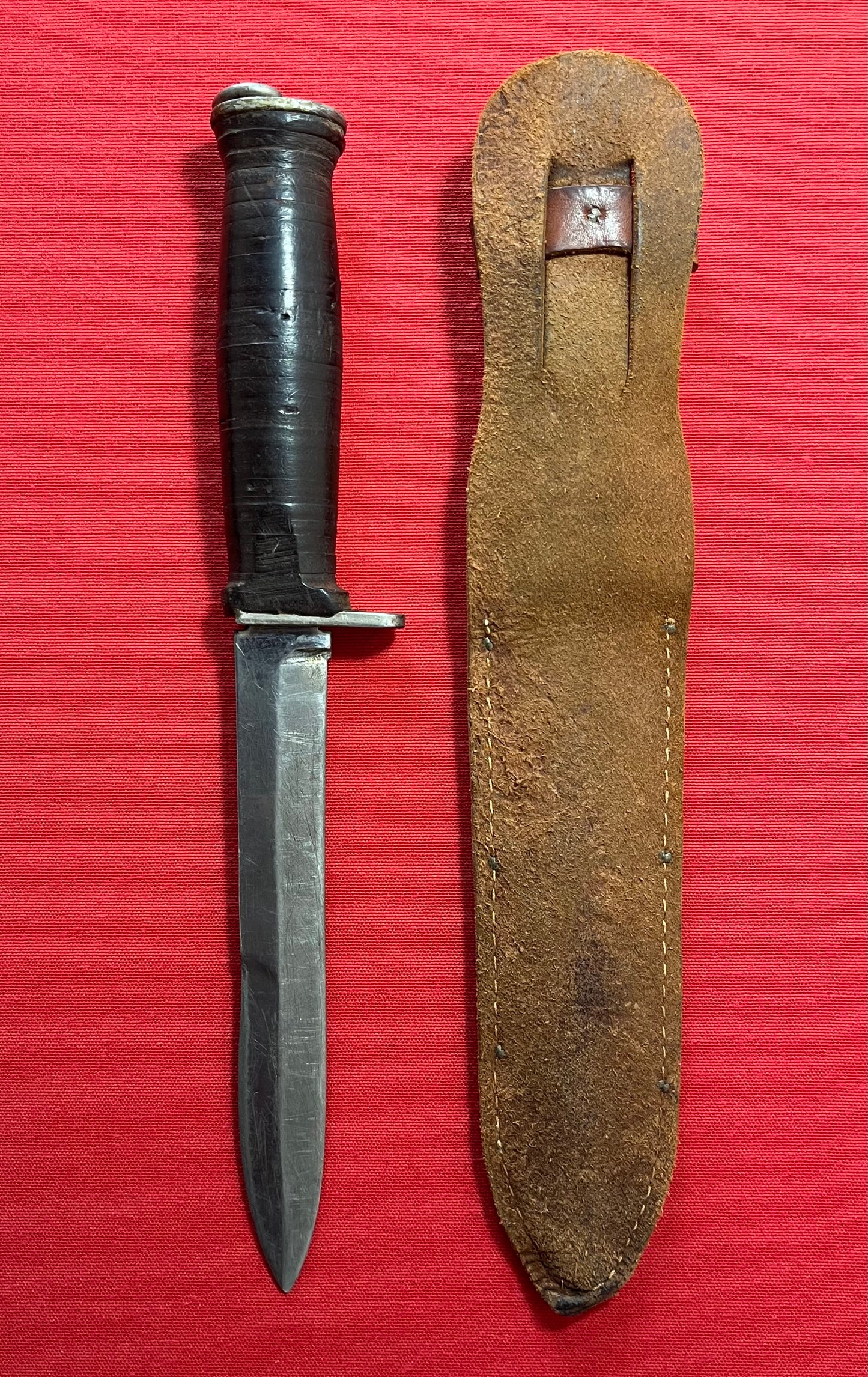 WW2 U.S. M3 Commercial Fighting Knife & Scabbard