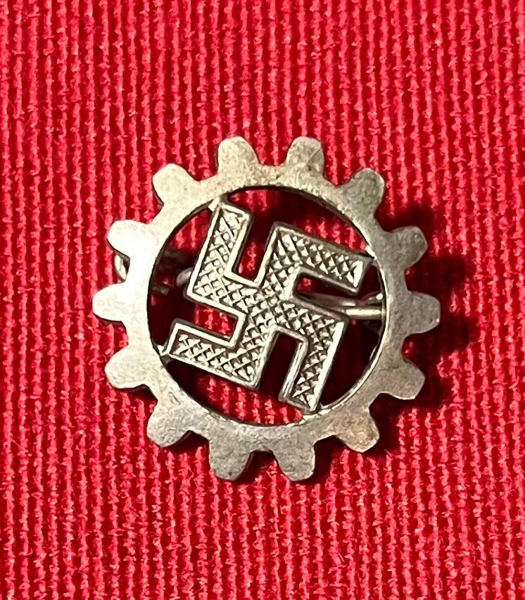 WW2 German NSDAP / DAF Party Membership Lapel Badge / RZM