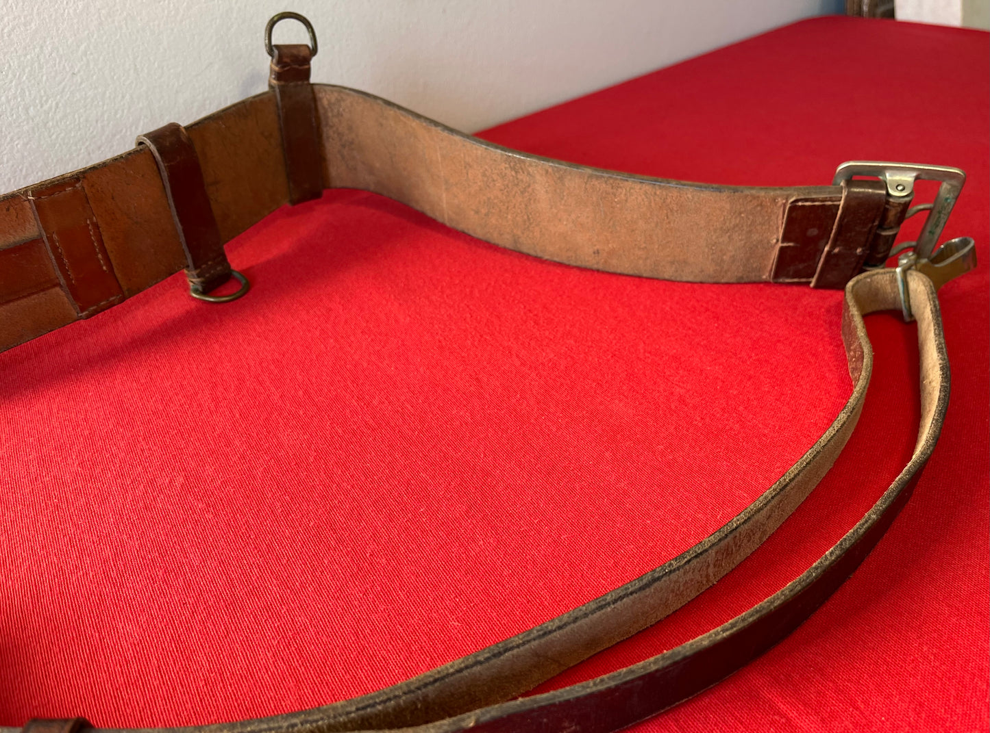 Authentic / WW2 German Political Leaders Belt & Cross Strap with Sword Hanger